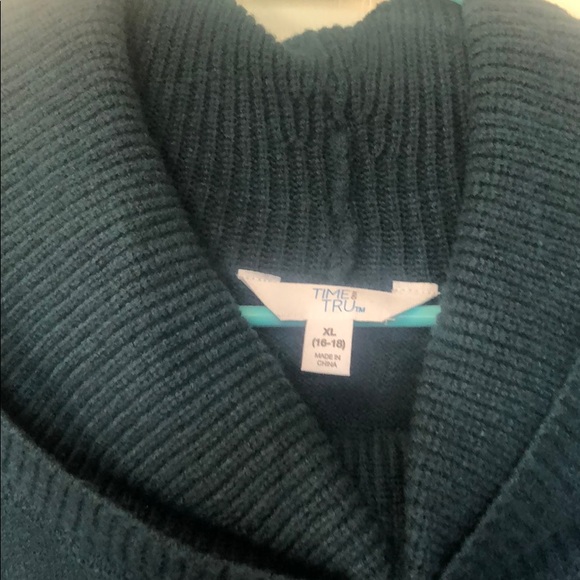 Long Sleeve Cowl Neck Sweater - Picture 2 of 5